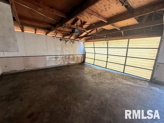 3357 S 3RD Street, Springfield, IL 62703