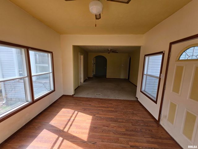 3357 S 3RD Street, Springfield, IL 62703