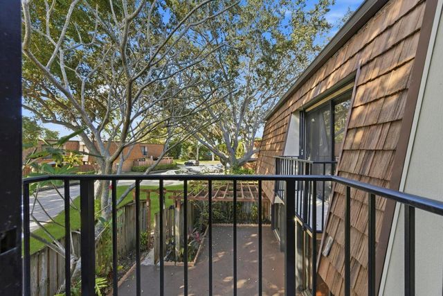 3022 30th Lane, Greenacres, FL 33463