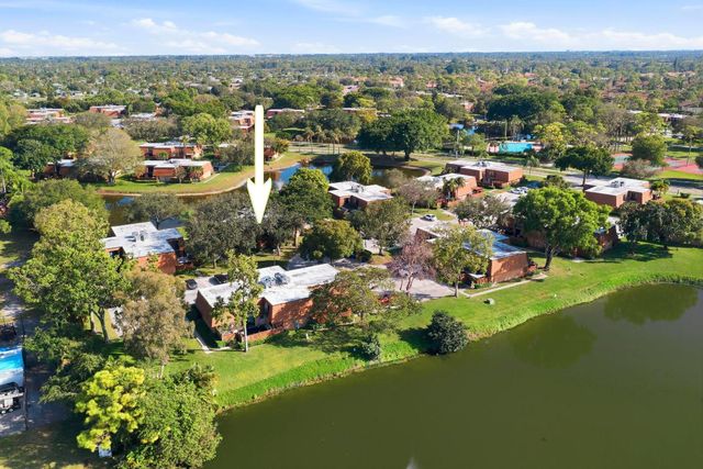 3022 30th Lane, Greenacres, FL 33463