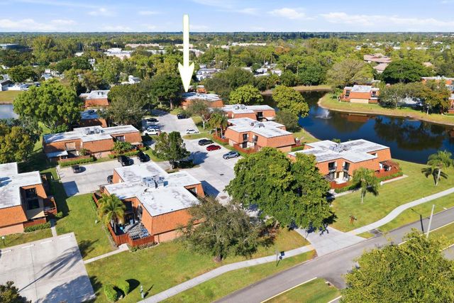 3022 30th Lane, Greenacres, FL 33463