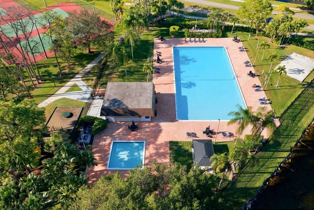 3022 30th Lane, Greenacres, FL 33463