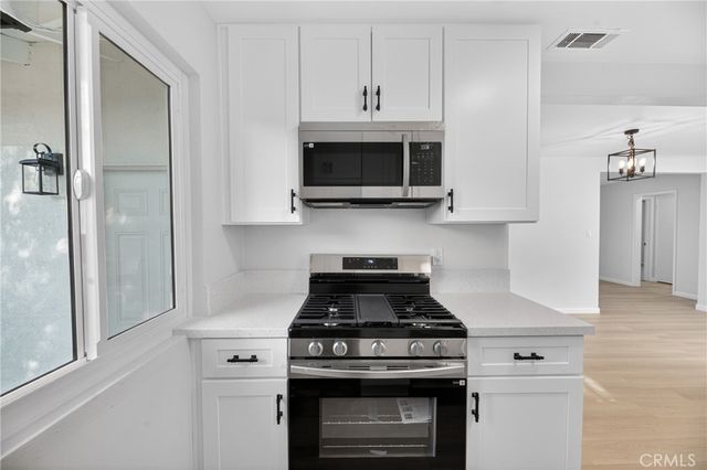 531 S Thompson Street, Hemet, CA 92543