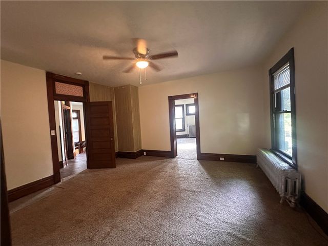 150 Euclid Ave, Sharon, PA 16146