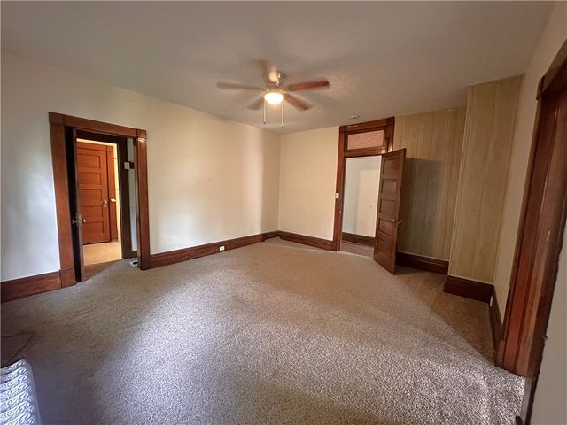 150 Euclid Ave, Sharon, PA 16146