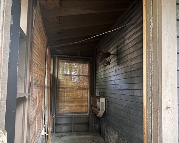 150 Euclid Ave, Sharon, PA 16146