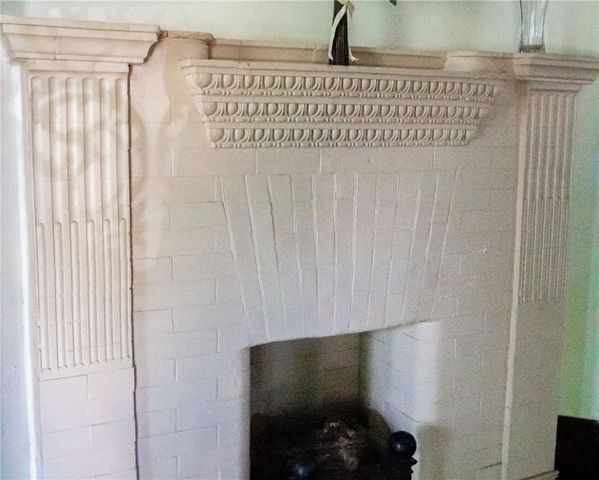 150 Euclid Ave, Sharon, PA 16146