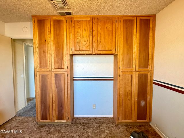 10256 E Avenue R12, Littlerock, CA 93543