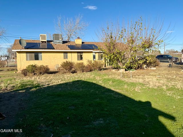 10256 E Avenue R12, Littlerock, CA 93543