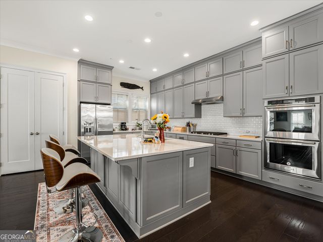 383 Summerhour Street, Marietta, GA 30060