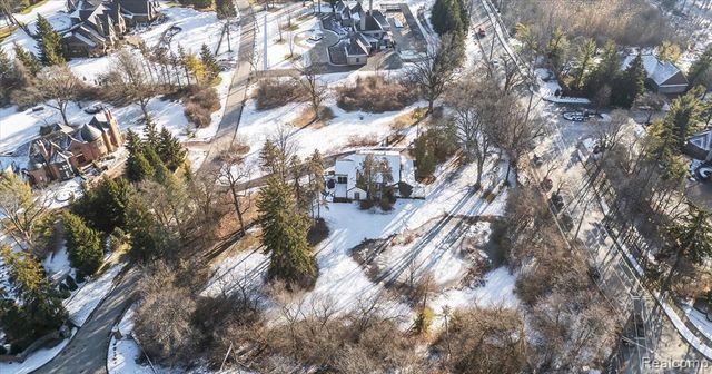 1355 Orchard Ridge Road, Bloomfield Hills, MI 48304