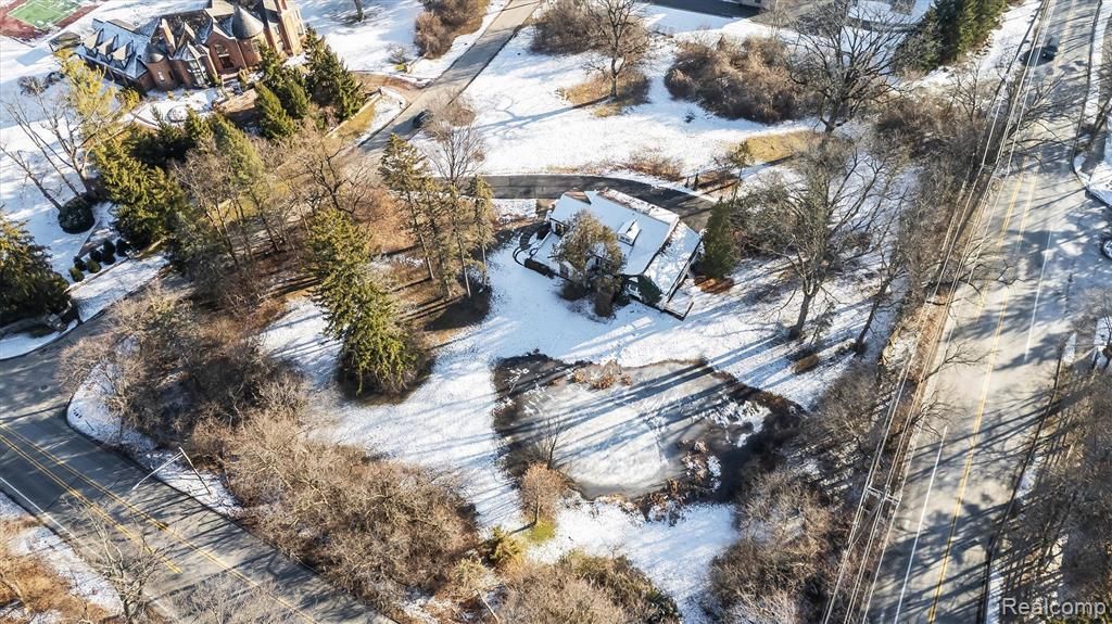 1355 Orchard Ridge Road, Bloomfield Hills, MI 48304