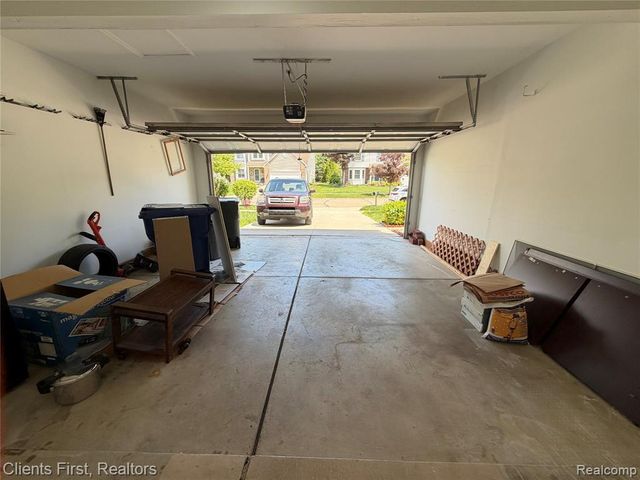 7043 Foxridge Drive, Canton, MI 48187
