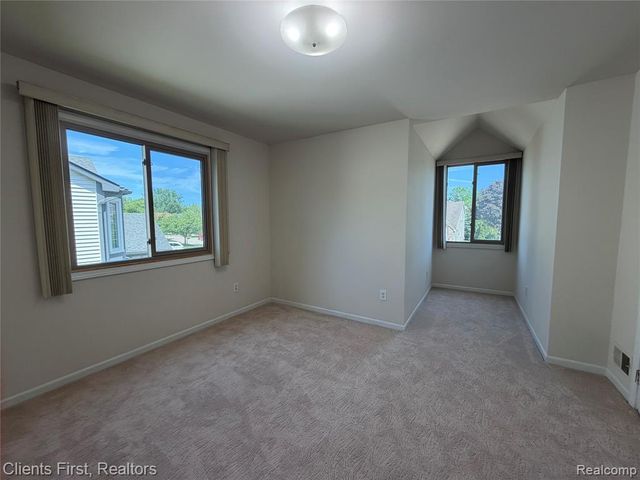7043 Foxridge Drive, Canton, MI 48187