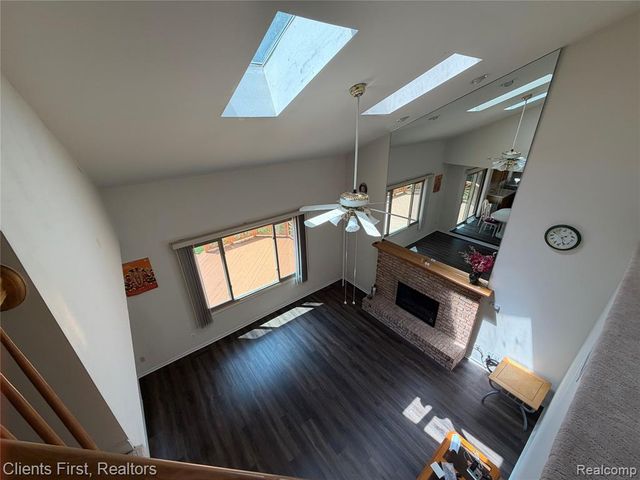7043 Foxridge Drive, Canton, MI 48187