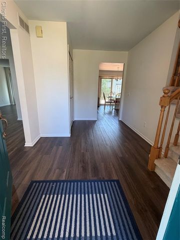 7043 Foxridge Drive, Canton, MI 48187