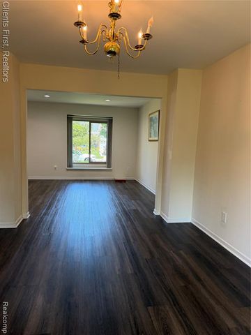 7043 Foxridge Drive, Canton, MI 48187