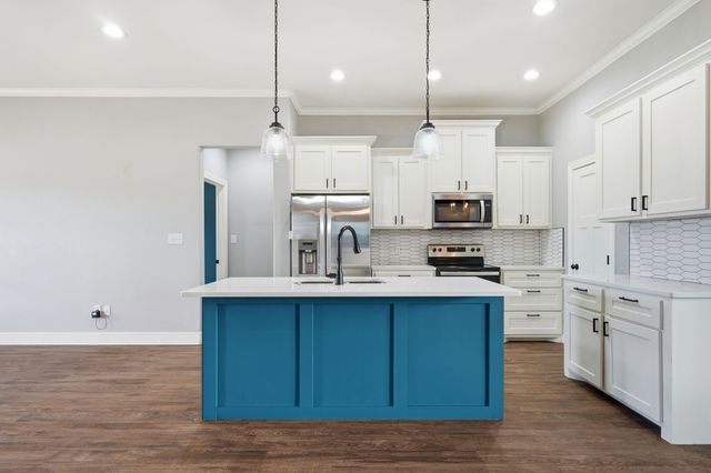 546 Big Sky Loop, Buffalo Gap, TX 79508