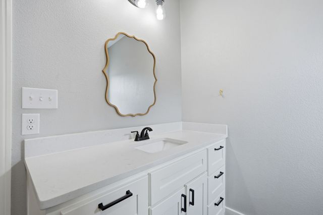 546 Big Sky Loop, Buffalo Gap, TX 79508