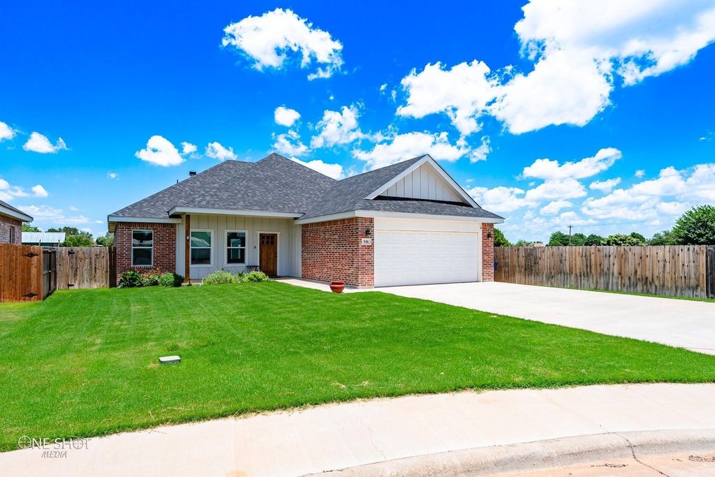 546 Big Sky Loop, Buffalo Gap, TX 79508