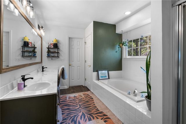 1 Tideland Court, Mauldin, SC 29662