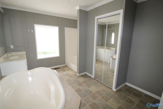 920 Nesmith Road, Guntersville, AL 35976