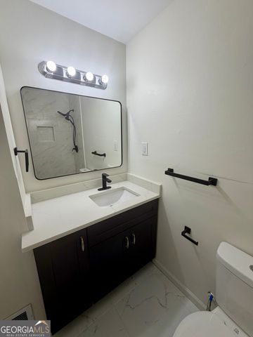 1100 Pineneedle Drive, Perry, GA 31069