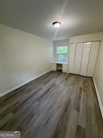1100 Pineneedle Drive, Perry, GA 31069