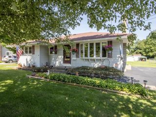 26 Lavigne Road, Essex, VT 05452