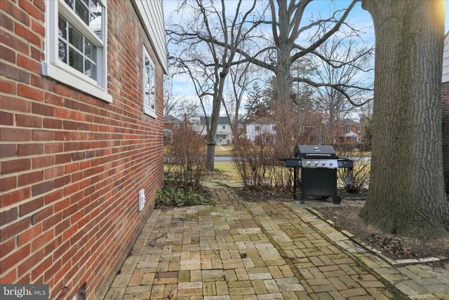 848 N PRESIDENT AVE, Lancaster, PA 17603