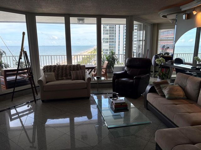 1340 S Ocean Boulevard 1002, Pompano Beach, FL 33062