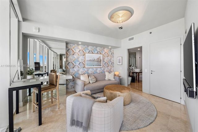 450 Alton Rd 2706, Miami Beach, FL 33139