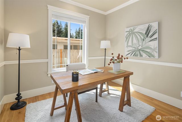 4520 89th Avenue SE, Mercer Island, WA 98040