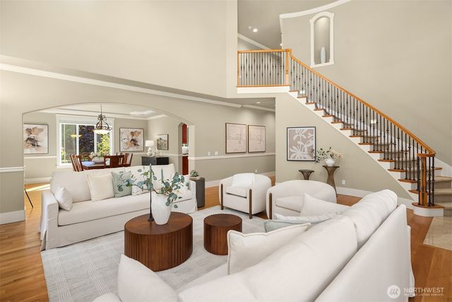 4520 89th Avenue SE, Mercer Island, WA 98040