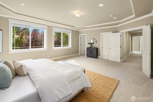 4520 89th Avenue SE, Mercer Island, WA 98040