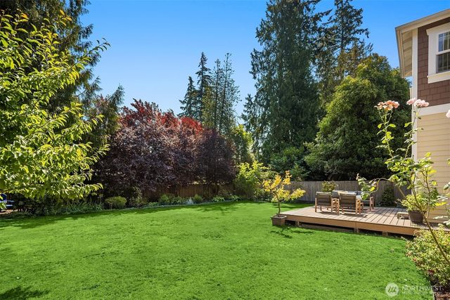 4520 89th Avenue SE, Mercer Island, WA 98040