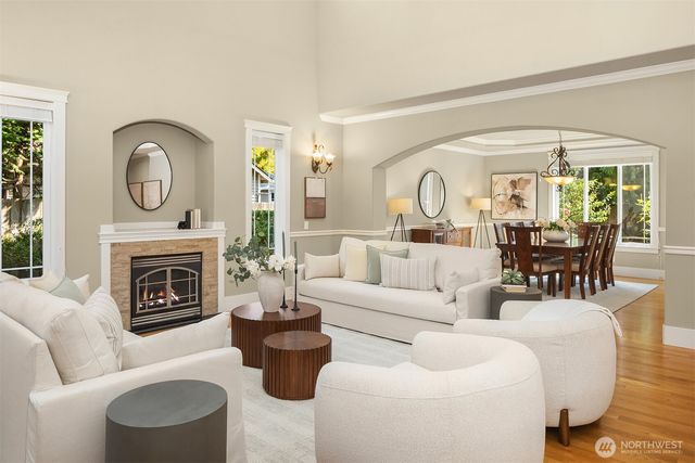4520 89th Avenue SE, Mercer Island, WA 98040