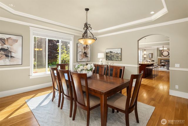 4520 89th Avenue SE, Mercer Island, WA 98040