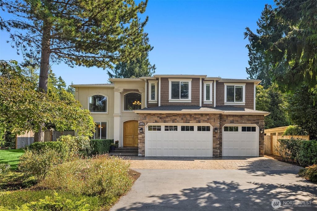 4520 89th Avenue SE, Mercer Island, WA 98040