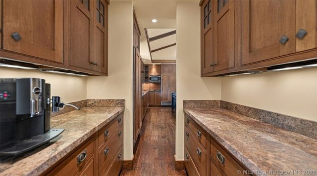 16906 S 241st East Avenue, Coweta, OK 74429