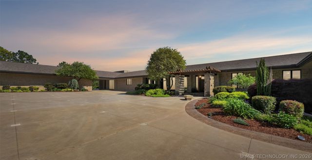 16906 S 241st East Avenue, Coweta, OK 74429