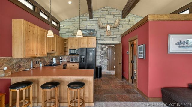 16906 S 241st East Avenue, Coweta, OK 74429