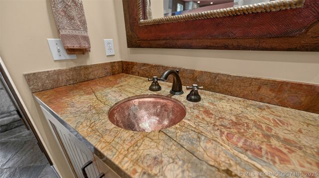 16906 S 241st East Avenue, Coweta, OK 74429