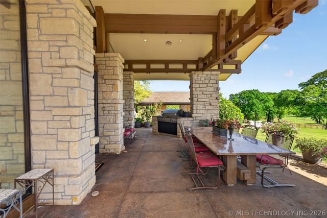 16906 S 241st East Avenue, Coweta, OK 74429