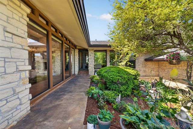 16906 S 241st East Avenue, Coweta, OK 74429
