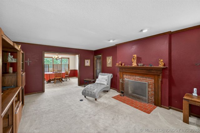 16906 S 241st East Avenue, Coweta, OK 74429
