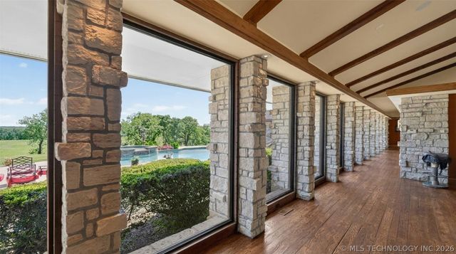 16906 S 241st East Avenue, Coweta, OK 74429
