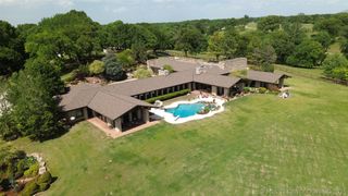 16906 S 241st East Avenue, Coweta, OK 74429