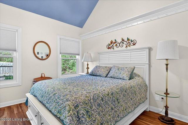 6113 Sweetbay Dr, Crestwood, KY 40014