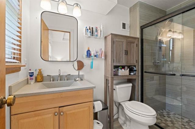 21430 W 181st Terrace, Olathe, KS 66062